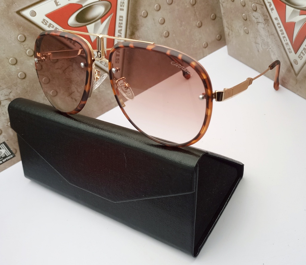 GAFA LOUIS VUITTON 